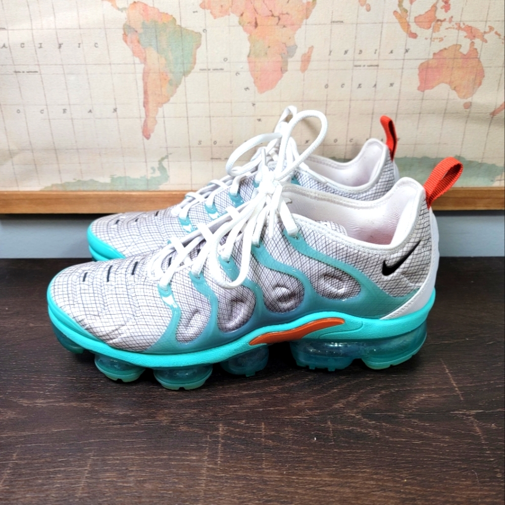 Nike Air VaporMax Plus Aurora Cosmic Clay Men's Size 8.5 - Picture 4 of 8